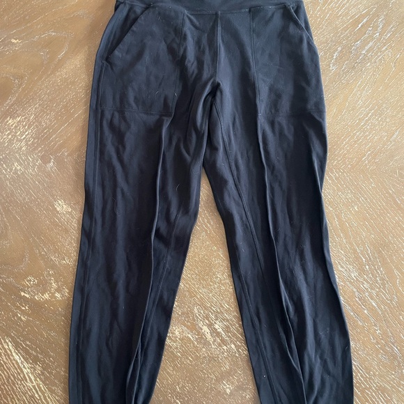 Lululemon black align joggers - Picture 1 of 4